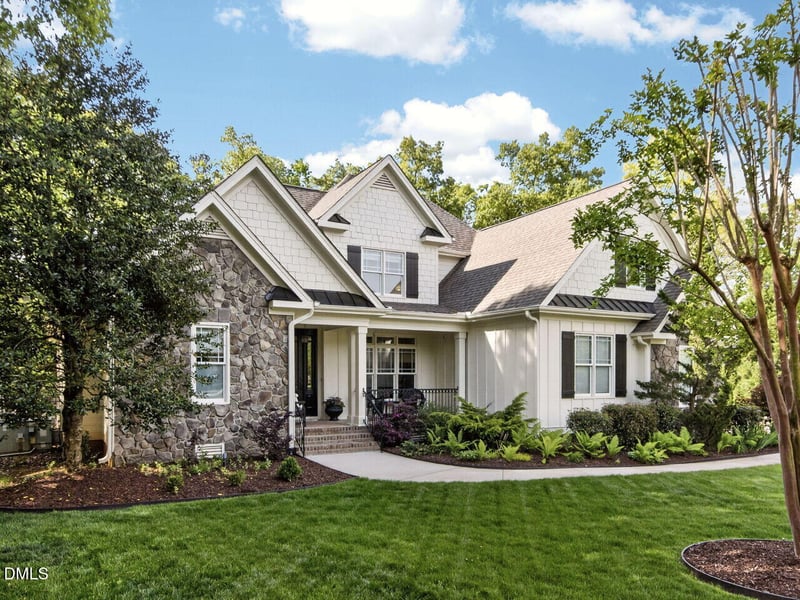 1006 Canterbury Ct, Youngsville, NC 27596