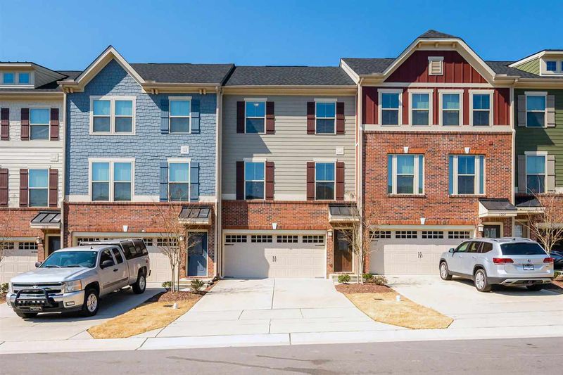 1006 Drayman Pl, Apex, NC 27502