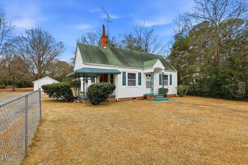 1006 E Elm St, Goldsboro, NC 27530