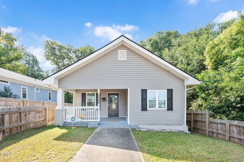 1006 Holloway St, Durham, NC 27701