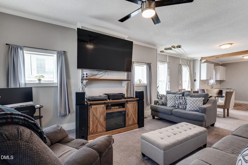1006 Holloway St, Durham, NC 27701