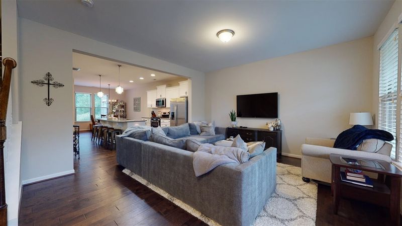 1006 Metropolitan Dr, Durham, NC 27713
