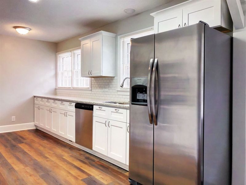 1006 Pamlico Dr, Cary, NC 27511