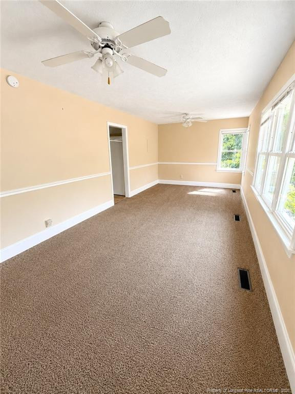 1006 Sandalwood Dr, Fayetteville, NC 28304