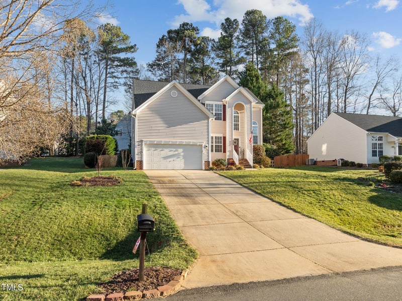 1006 Scotsburg Trl, Hillsborough, NC 27278