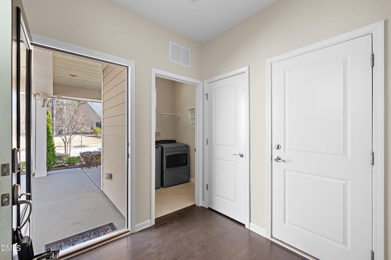1006 Sounding Ln, Durham, NC 27703