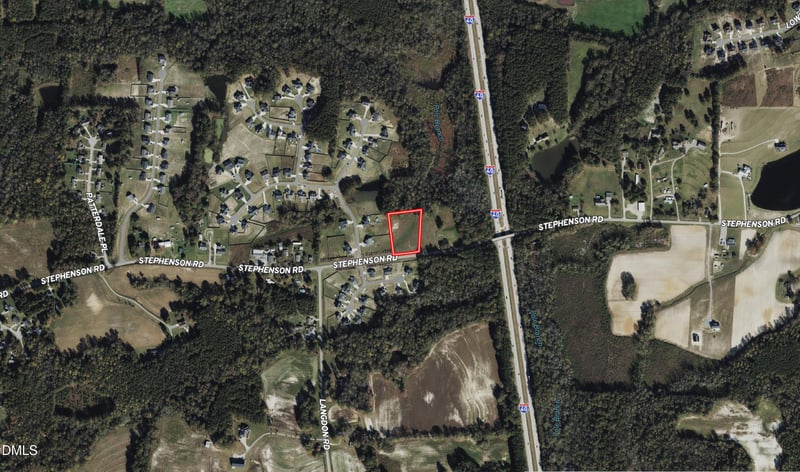 1006 Stephenson Rd, Benson, NC 27504