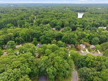 1006 Suterland Rd, Cary, NC 27511