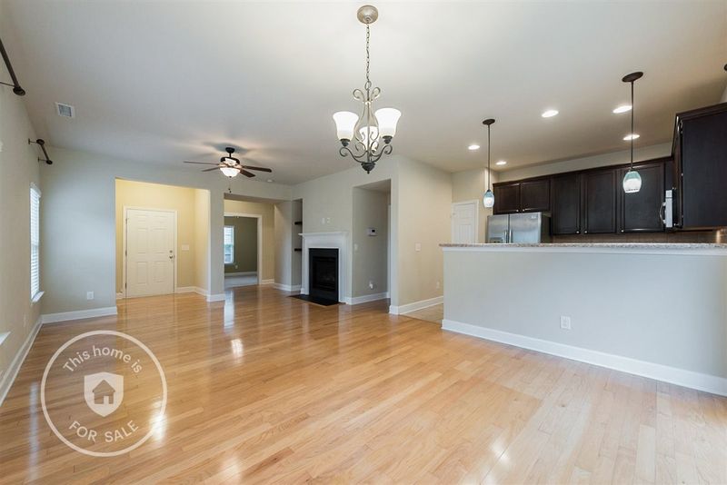 1006 Sweet Gale Dr, Durham, NC 27704