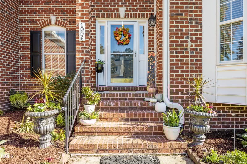 1006 Trail Stream Way, Knightdale, NC 27545