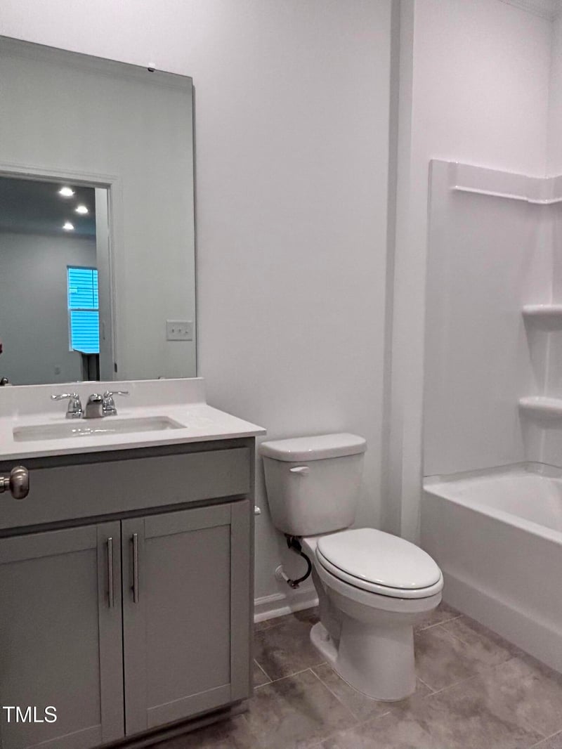 10060 Regal Dr, Angier, NC 27501