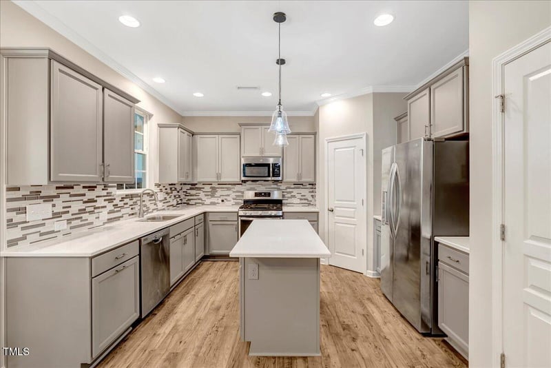 1007 Addington Lake Ln, Knightdale, NC 27545