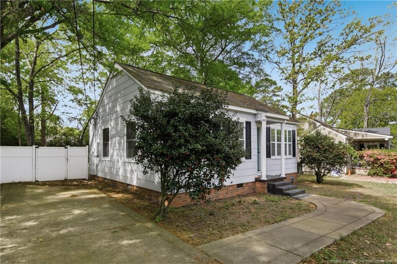 1007 Anarine Rd, Fayetteville, NC 28303