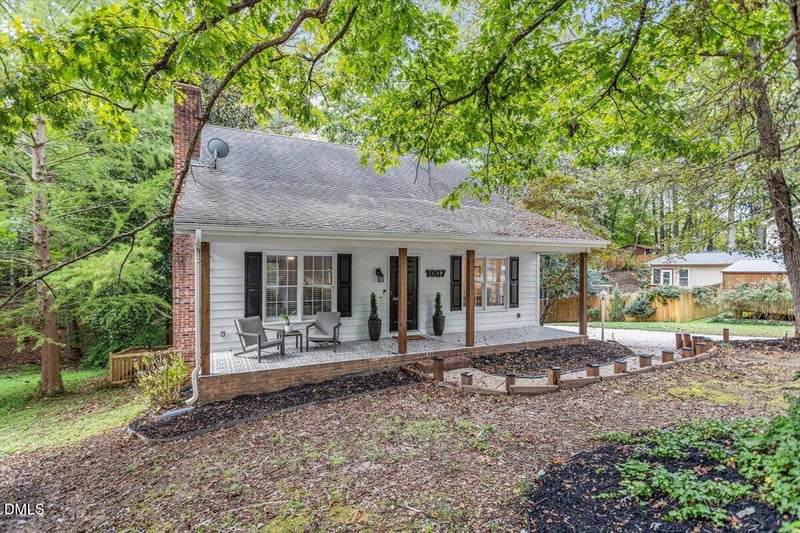 1007 Castalia Dr, Cary, NC 27513