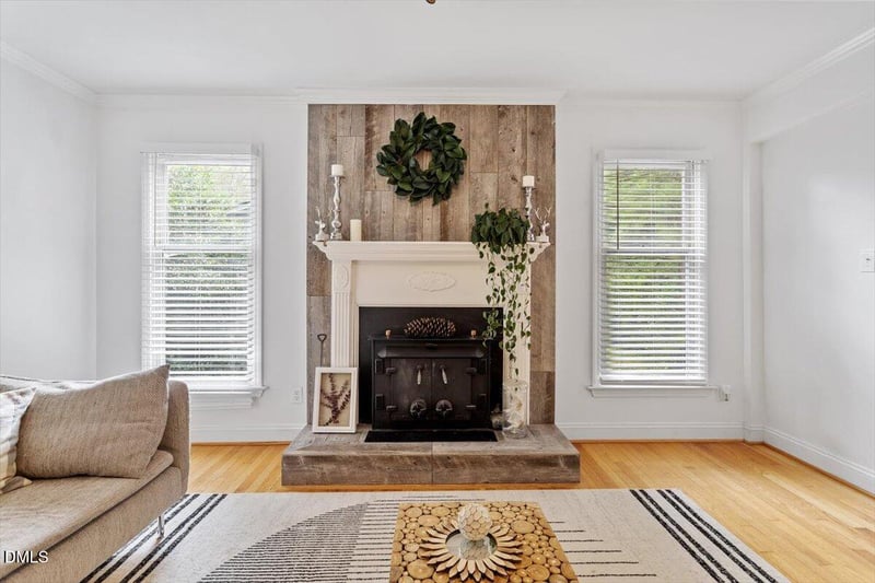 1007 Castalia Dr, Cary, NC 27513