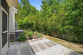 1007 Contessa Dr, Cary, NC 27513