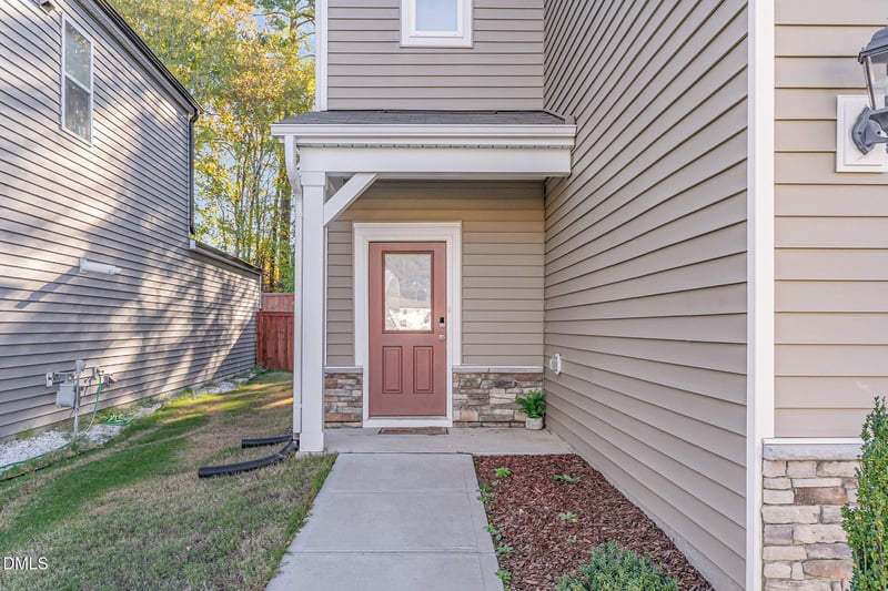 1007 Depot Dr, Durham, NC 27703