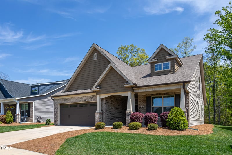 1007 Fairhaven Dr, Mebane, NC 27302