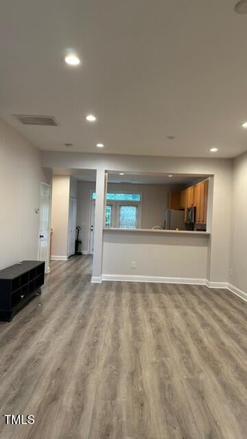 1007 Freeport Dr, Cary, NC 27519