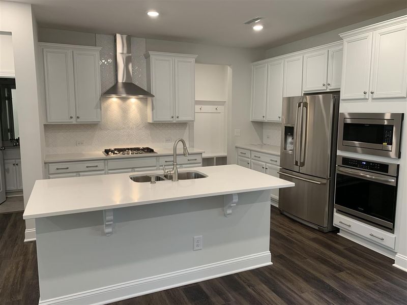 1007 Hero Pl, Cary, NC 27519