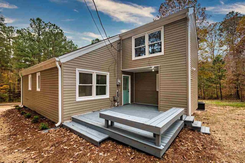 1007 King Cir, Chapel Hill, NC 27516