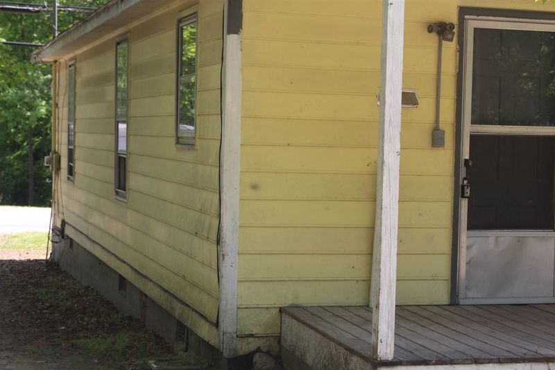 1007 S Main St, Louisburg, NC 27549