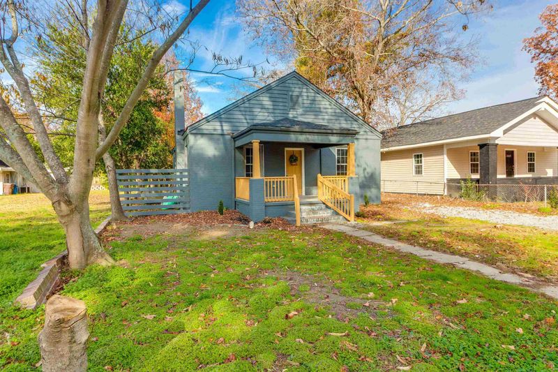1007 N Mckay St, Dunn, NC 28334