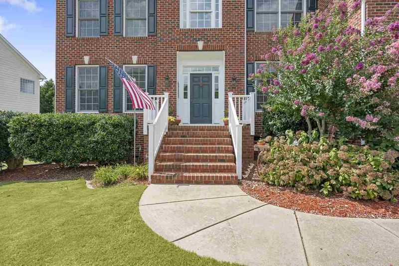 1007 Rexhill Ct, Apex, NC 27502