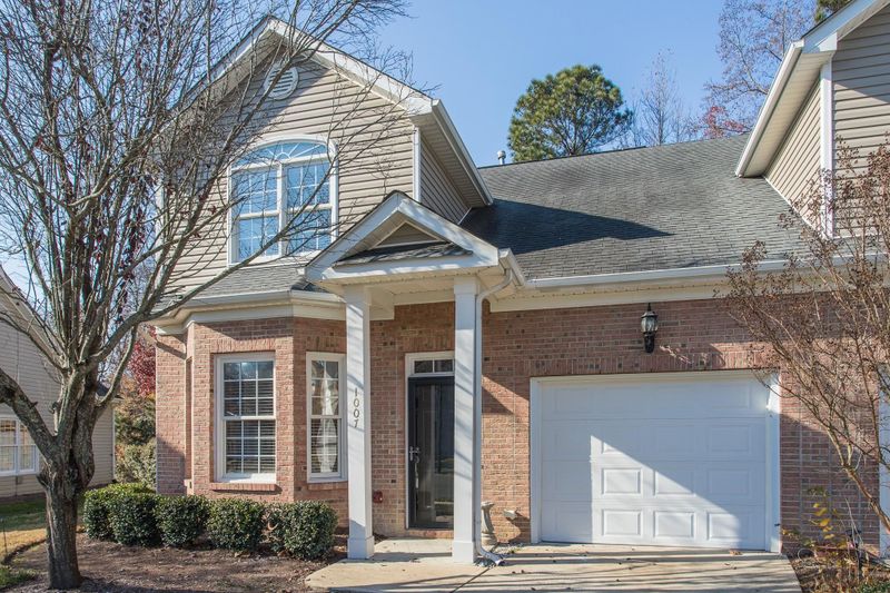 1007 River Estates Dr, Knightdale, NC 27545