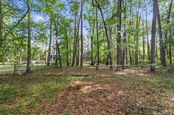 1007 Riverside Blvd, Lumberton, NC 28358