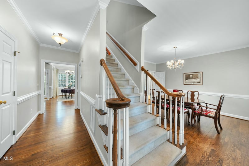 1007 Surry Dale Ct, Apex, NC 27502