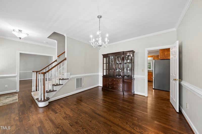 1007 Surry Dale Ct, Apex, NC 27502