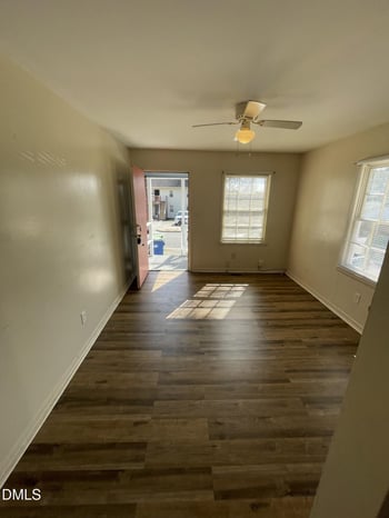 1007 Tipton St, Raleigh, NC 27610