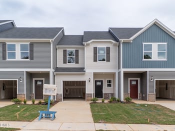 1007 Winding Spring Dr, Mebane, NC 27302