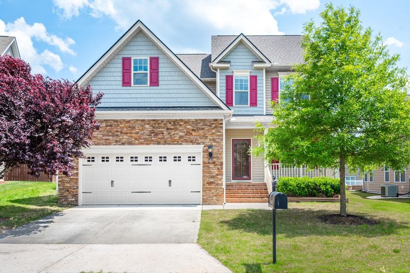 1007 Wood Meadow Ln, Durham, NC 27703