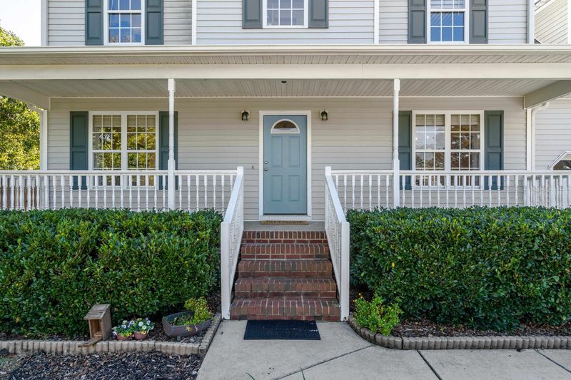 1008 Blue River Farm Dr, Raleigh, NC 27603