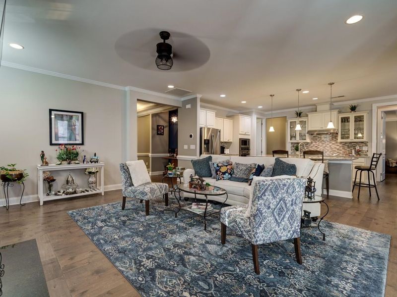 1008 Cuthbert Ln, Durham, NC 27703