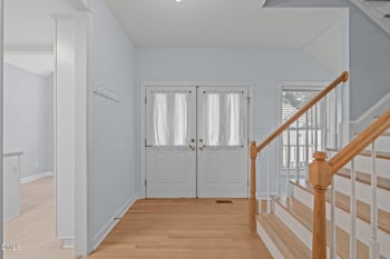 1008 Daresbury Dr, Apex, NC 27502