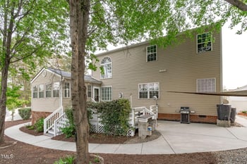 1008 Double Spring Ct, Apex, NC 27502