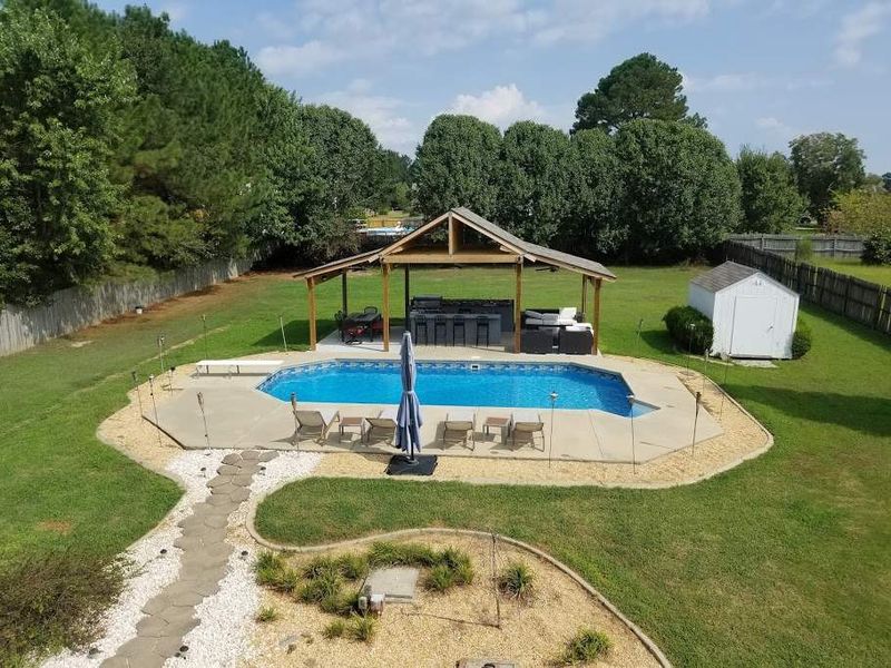 1008 Feldmen Dr, Raleigh, NC 27603
