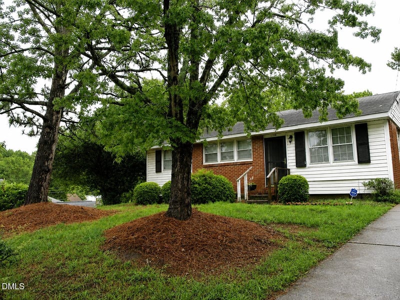 1008 Hadley Rd, Raleigh, NC 27610