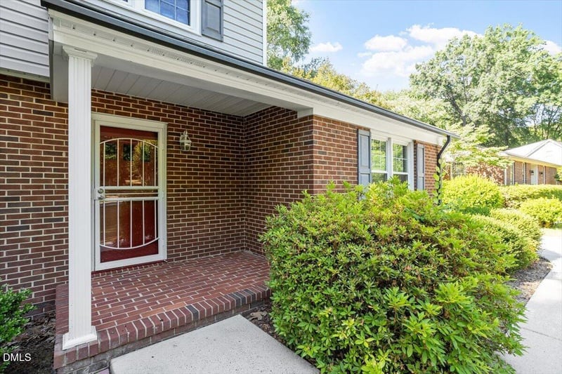 1008 Hardimont Rd, Raleigh, NC 27609