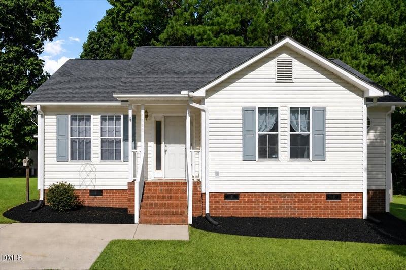 1008 Henchman Ct, Knightdale, NC 27545
