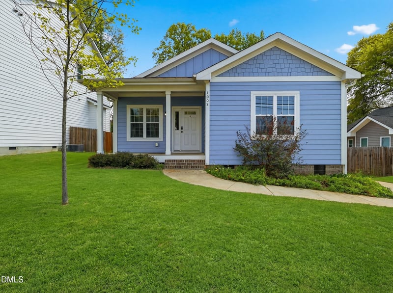 1008 Holloway St, Durham, NC 27701