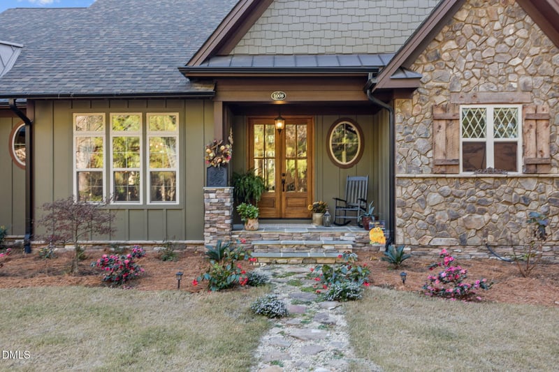 1008 Joe Collins Rd, Lillington, NC 27546