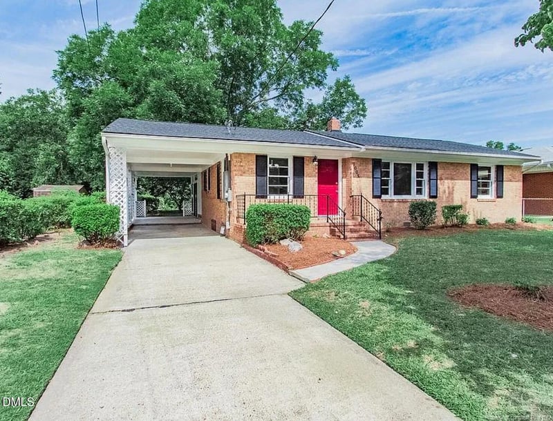 1008 Juniper Dr, Fayetteville, NC 28304