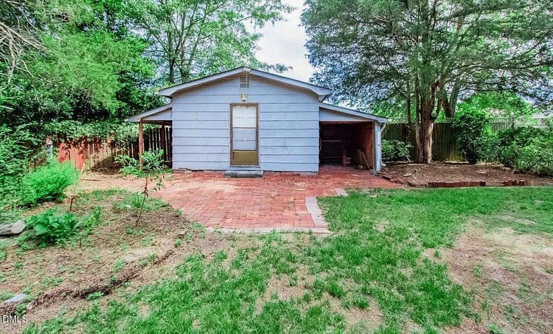 1008 Juniper Dr, Fayetteville, NC 28304