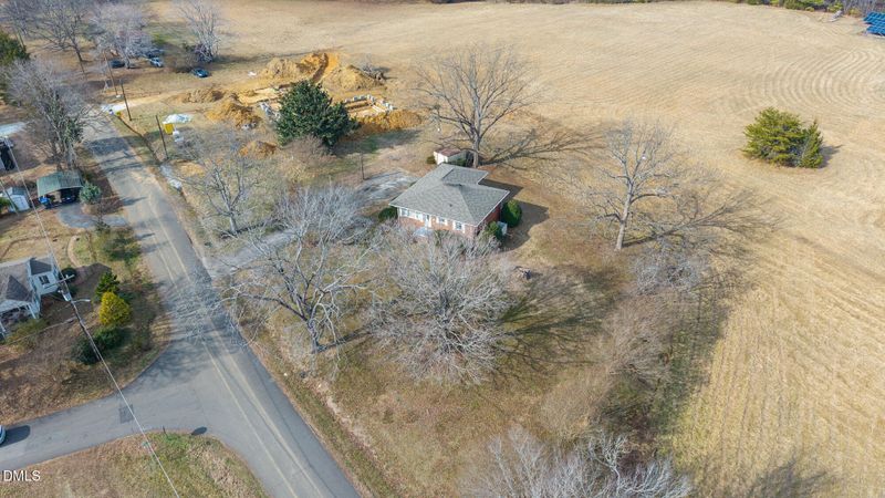 1008 W King St, Hillsborough, NC 27278
