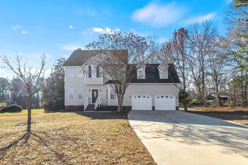 1008 Linden Crest Rd, Raleigh, NC 27603