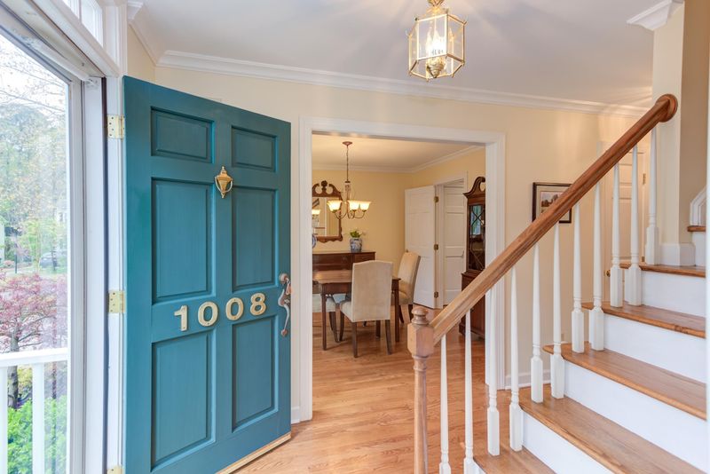 1008 Lindfield Ct, Apex, NC 27502